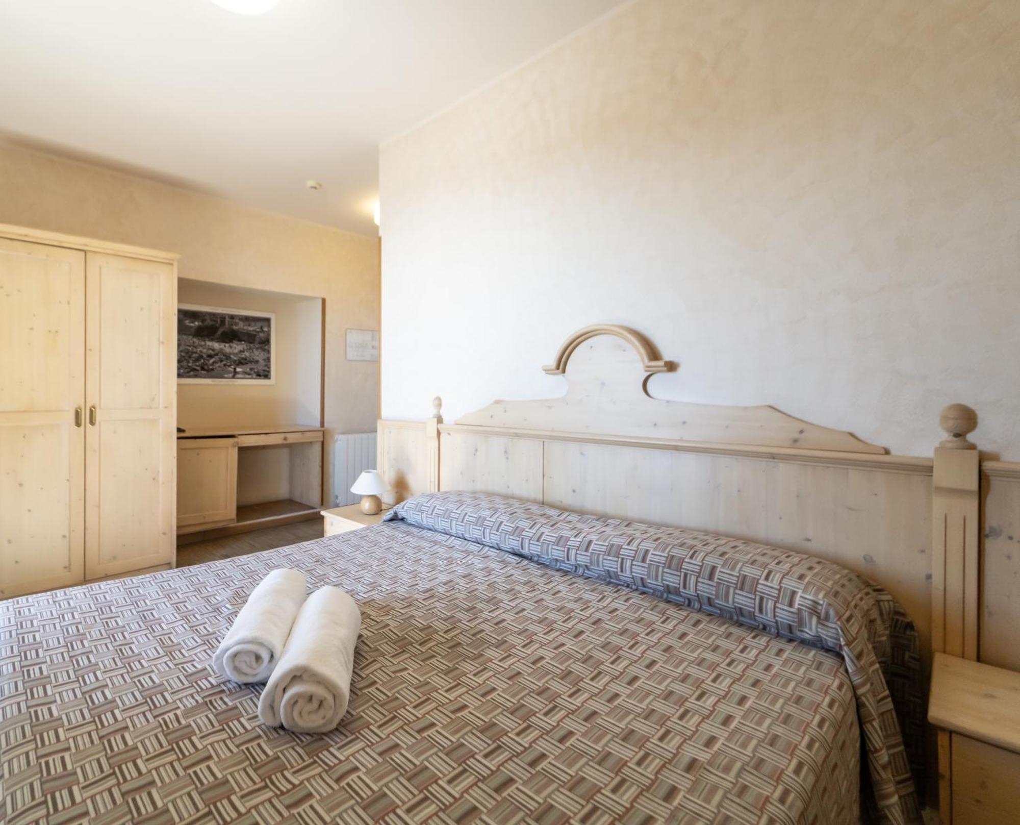 Rifugio Sapienza Hotel Nicolosi Luaran gambar